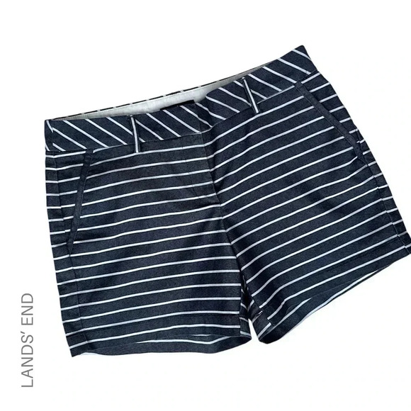 LANDS’ END NAUTICAL BLUE STRIPE SHORTS LOW RISE STRETCH | SIZE: 6 - Picture 1 of 9